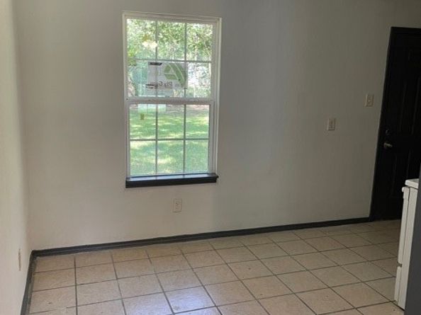 5223 Myrtlewood Street, Houston TX 77033