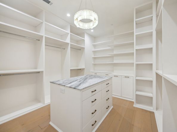 1656 Banks Street, Houston TX 77006