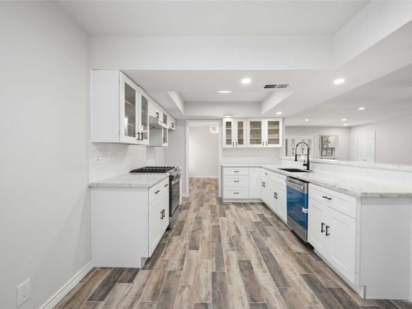 5507 Braesvalley Drive, Houston TX 77096