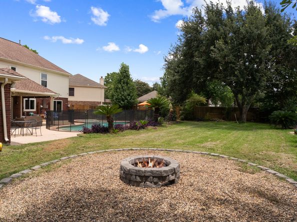 7803 Hickory Mill Court, Houston TX 77095