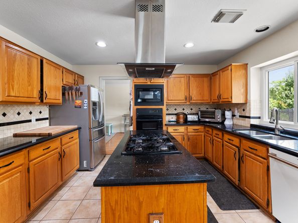 7803 Hickory Mill Court, Houston TX 77095