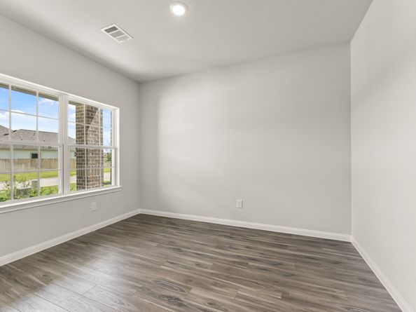 16539 Willow Forest Drive, Conroe TX 77302