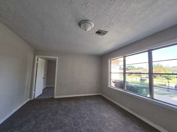 8522 Northton Street, Houston TX 77029