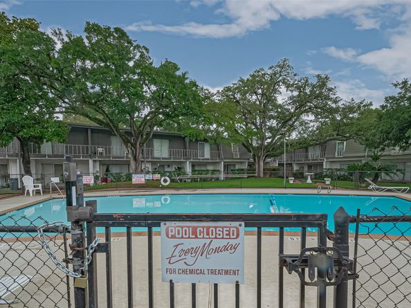 7805 Rue Saint Cyr Street 63, Houston TX 77074