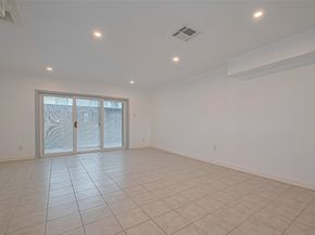 7805 Rue Saint Cyr Street 63, Houston TX 77074