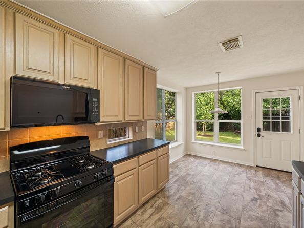 10 Orchid Grove Place, The Woodlands TX 77385