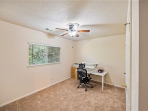 10 Orchid Grove Place, The Woodlands TX 77385
