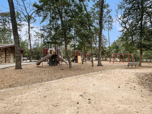 42 Sundown Ridge Place, Tomball TX 77375