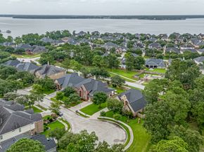 13606 Stern Creek Lane, Houston TX 77044