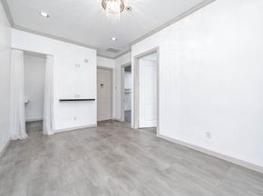 12830 Willow Centre Drive E, Houston TX 77066