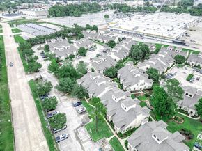 12830 Willow Centre Drive E, Houston TX 77066