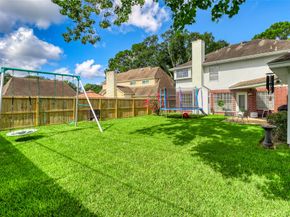 927 Dominion Drive, Katy TX 77450