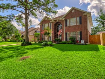 927 Dominion Drive