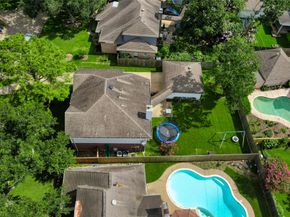 927 Dominion Drive, Katy TX 77450