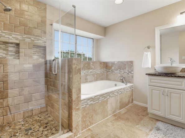 927 Dominion Drive, Katy TX 77450