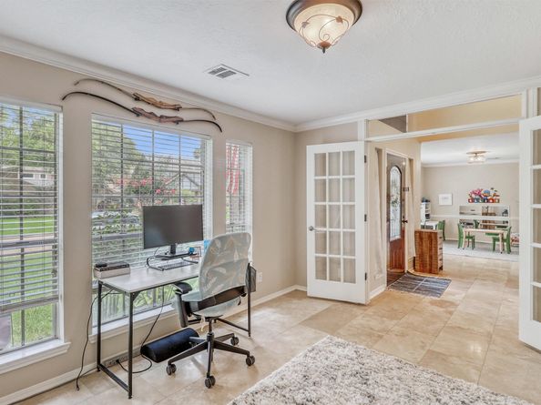 927 Dominion Drive, Katy TX 77450