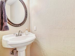 927 Dominion Drive, Katy TX 77450