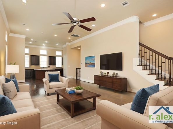1250 W 23rd Street, Houston TX 77008