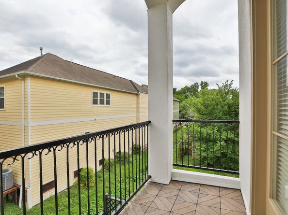 1250 W 23rd Street, Houston TX 77008