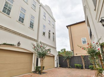 1250 W 23rd Street