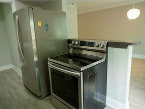 14209 Briarsage Court TH15, Houston TX 77077