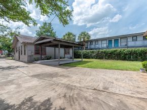 2027 Huldy Street, Houston TX 77019