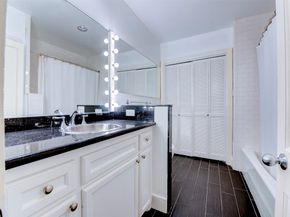 2027 Huldy Street, Houston TX 77019