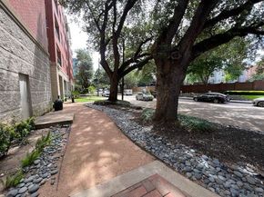 300 St Joseph Parkway 116, Houston TX 77002
