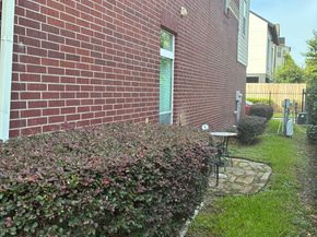 2303 Jackson Street A, Houston TX 77004
