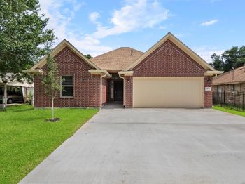 8423 Holiday Lane