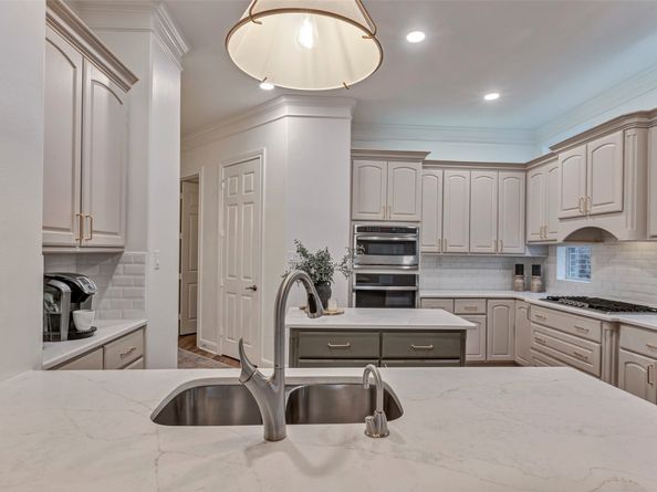 3806 W Benders Landing Boulevard, Spring TX 77386