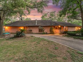 9809 Neuens Road, Houston TX 77080