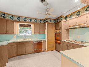 9809 Neuens Road, Houston TX 77080
