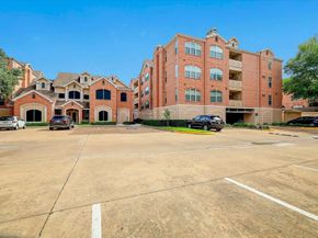 2111 Welch Street B103, Houston TX 77019