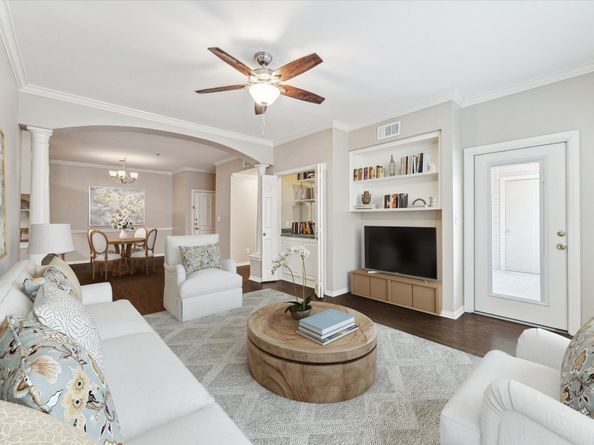 2111 Welch Street B103, Houston TX 77019