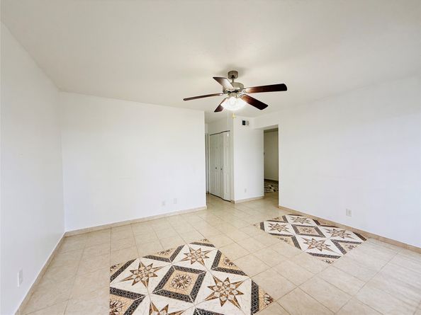 6405 Westward Street 96, Houston TX 77081