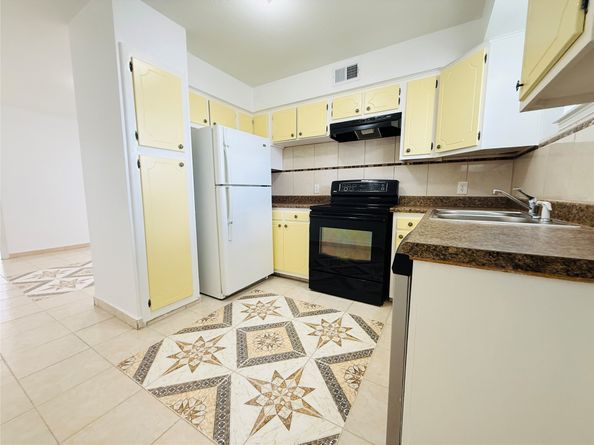 6405 Westward Street 96, Houston TX 77081