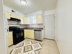 6405 Westward Street 96, Houston TX 77081
