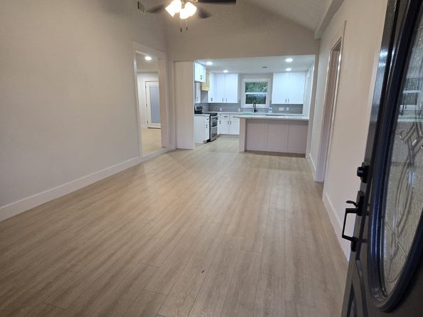 5326 Dewberry Street, Houston TX 77021