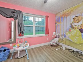 826 Rosewick Street, Houston TX 77015