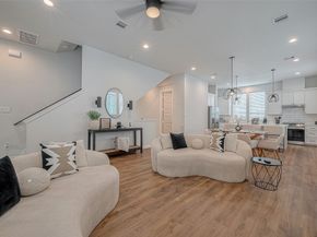 2804 Grand Fountains Drive F, Houston TX 77054