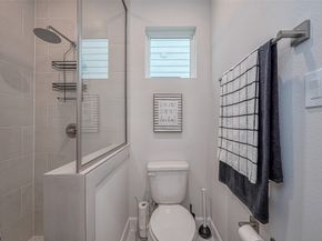 2804 Grand Fountains Drive F, Houston TX 77054