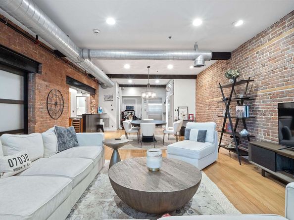 610 Clinton St 2A/W, Hoboken NJ 07030