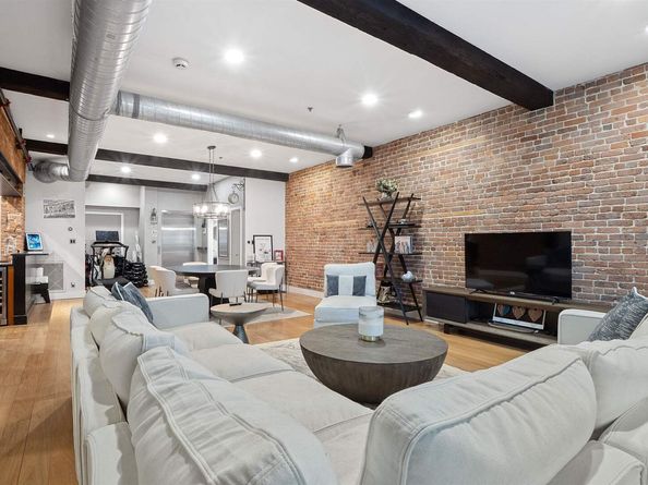 610 Clinton St 2A/W, Hoboken NJ 07030