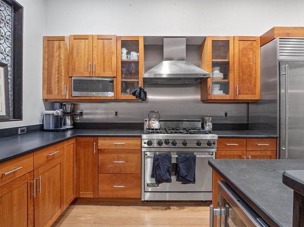 610 Clinton St 2A/W, Hoboken NJ 07030