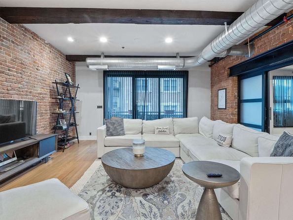 610 Clinton St 2A/W, Hoboken NJ 07030