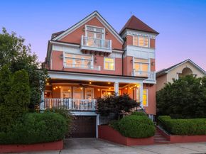 31 Hamilton Ave, Weehawken NJ 07086