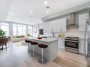 810 6th St, Union City NJ 07087