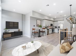 810 6th St, Union City NJ 07087