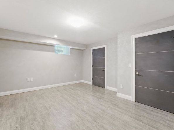 26 Hudson Terrace, Edgewater NJ 07020